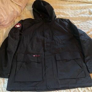 Canada weather gear jacket size 2xl  Men's Black Parka